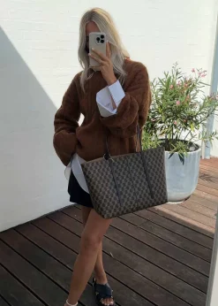 Dame By Malene Birger Tasker></noscript>ABIGAIL