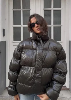 Dame Oval Square Jakker></noscript>Active Hood Jacket