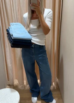 Dame Ivy Copenhagen Jeans></noscript>Augusta French Jeans Wash Cool Barcelona