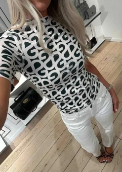 Dame Stine Goya T-Shirts>ELASTIC SHORT SLEEVE T-SHIRT