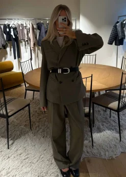 Dame By Malene Birger Bukser></noscript>ELSA
