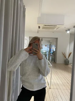 Dame Modström Strik></noscript>Goldie o-neck