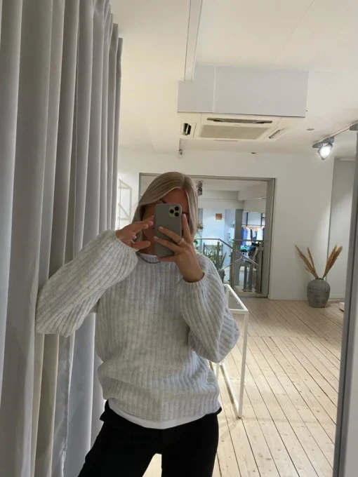 Dame Modström Strik>Goldie o-neck