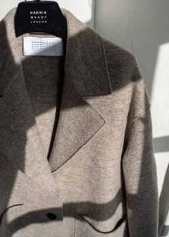 Dame Harris Wharf London Jakker></noscript>GREATCOAT BOILED WOOL