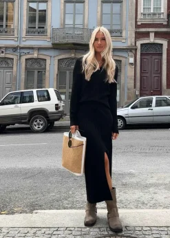 Dame Modström Strik>KrissaMD zip t-neck