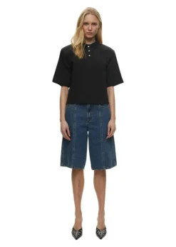 Dame Oval Square T-Shirts></noscript>Lana Polo