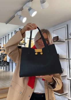 Dame Marni Tasker>Leather Trunkaroo Tote Handbag