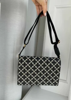 Dame By Malene Birger Tasker></noscript>LOENNA