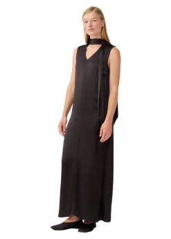 Dame Modström Kjoler></noscript>LucillaMD long dress