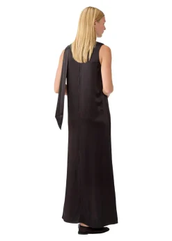 Dame Modström Kjoler></noscript>LucillaMD long dress