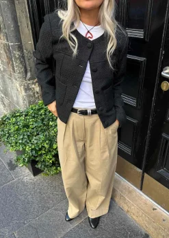 Dame Modström Blazere>LuniMD jacket