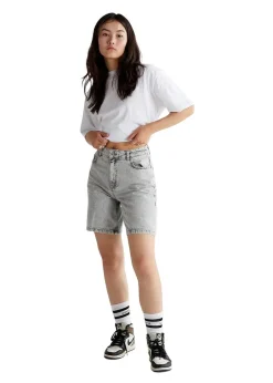 Dame Woodbird Shorts></noscript>Maggie Snow Shorts