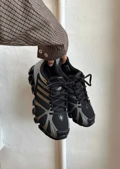 Dame Adidas Originals Sneakers></noscript>MEGA GHOSTRIDE