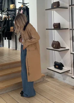 Dame Modström Jakker><noscript><img width=