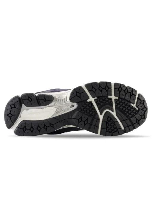 New Balance Sneakers>M2002RSF