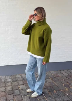 Dame Neo Noir Strik></noscript>Naline Knit Blouse
