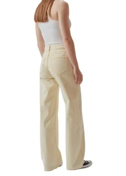 Dame Modström Jeans></noscript>RicciMD jeans
