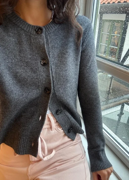 Dame DAY Birger et Mikkelsen Strik>Riot
