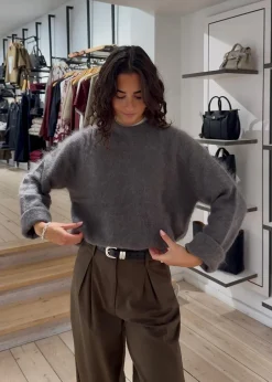 Dame The Garment Strik></noscript>Roma Boyfriend Sweater