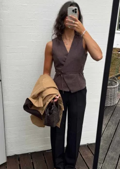 Dame Neo Noir Jakker></noscript>Samara Melange Waistcoat