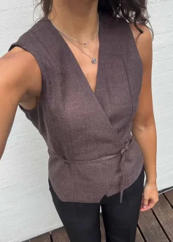 Dame Neo Noir Jakker></noscript>Samara Melange Waistcoat