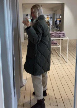 Dame Modström Jakker></noscript>ScarlettMD jacket