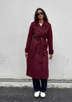 Dame Modström Jakker><noscript><img width=