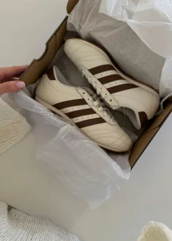 Dame Adidas Originals Sneakers></noscript>TAEKWONDO LACE