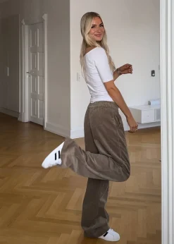 Dame Modström T-Shirts></noscript>Tansy top